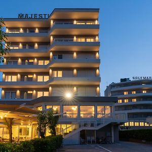Hotel Majestic